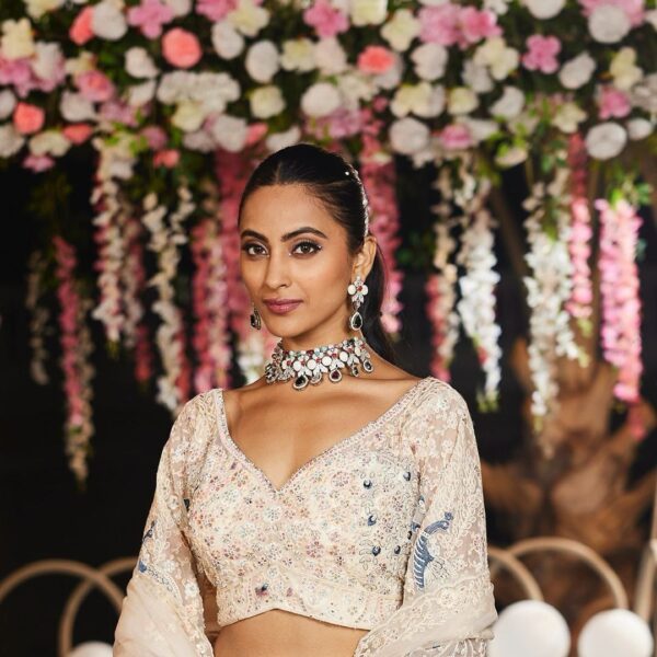 Cream Color Butterfly Net Heavy Lehenga Choli - Image 4