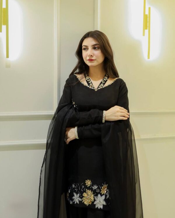 Black Color Embroidery Work Salwar Suit