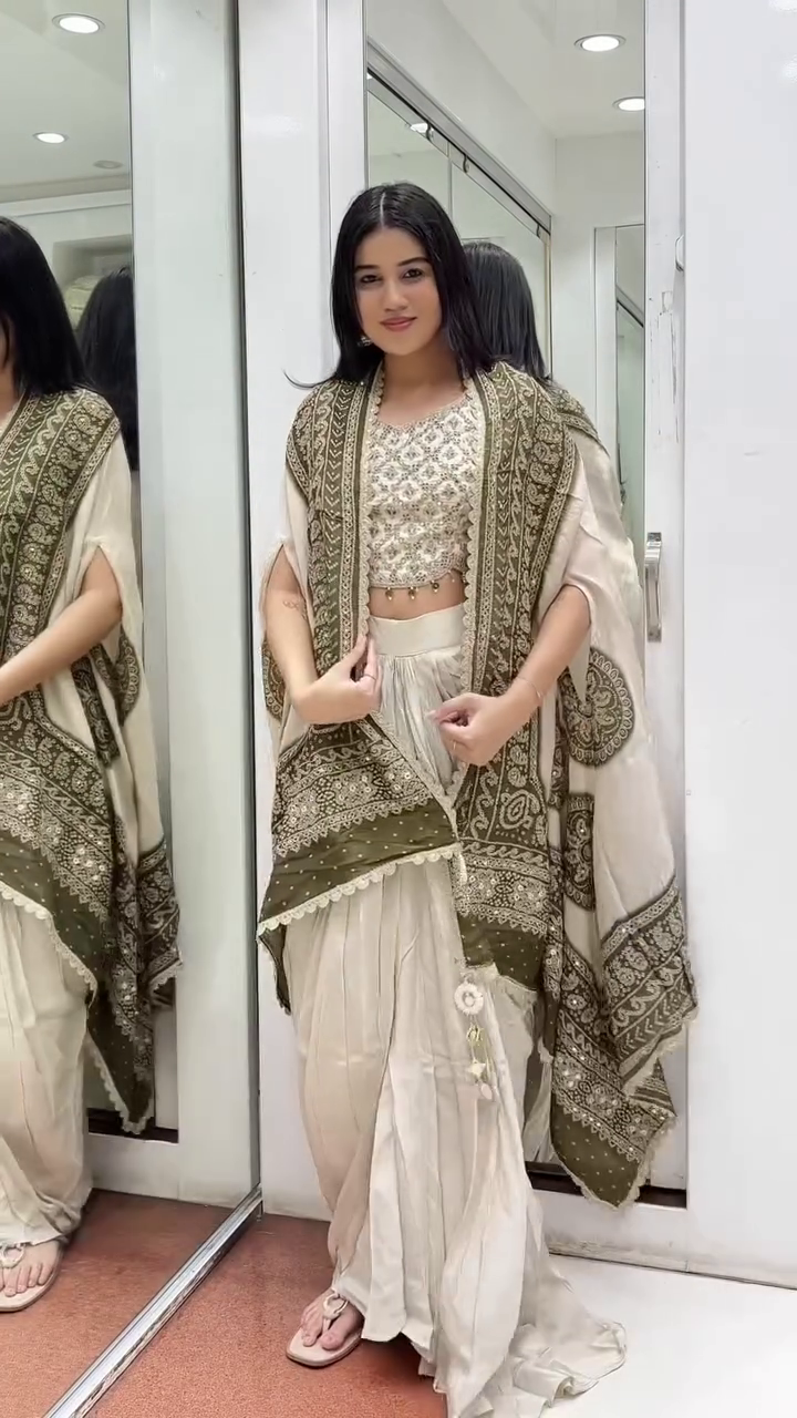 Ivory Gold Pre-Draped Saree Set with Heavy Embroidered Cape - Image 3