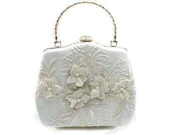 Elegant Floral Embroidered Clutch with Top Handle